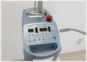 レーザー治療器